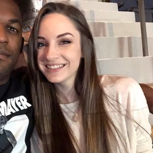 Meet your Posher, Victoria